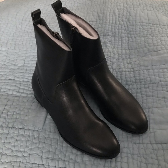 matt and nat booties